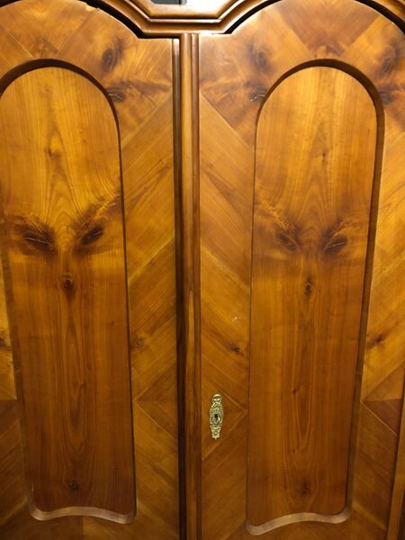 File:Aliencupboard1.jpg